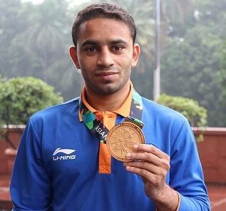 Amit Panghal clinches gold in flyweight boxing, wins his second CWG medal -  Hindustan Times